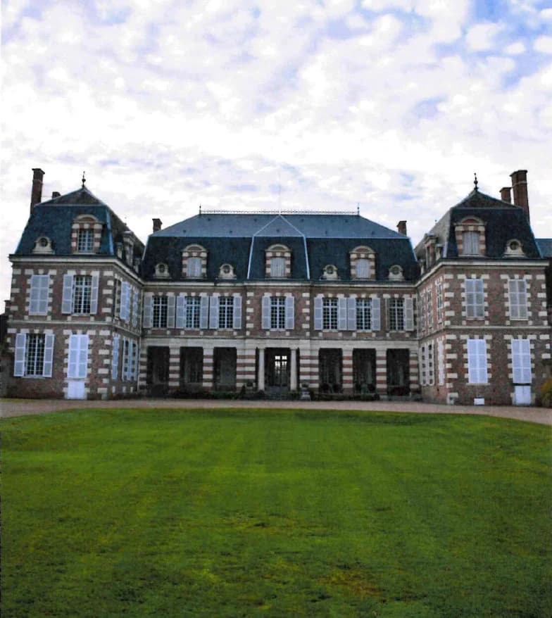 Château d’exception du xixᵉ siècle & son domaine historique - 1330 - Châtres-sur-Cher